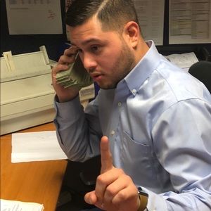 Meet your Posher, Manuel